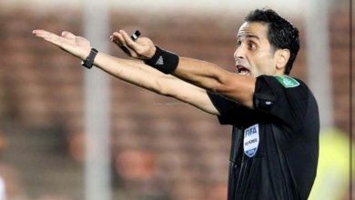 Photo of الكاف يعيّن حكام مواجهتي بركان وقسنطينة في نصف نهائي كأس الكونفدرالية