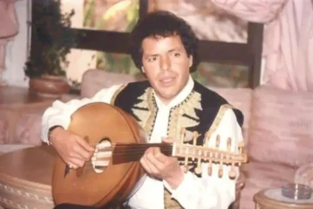 رحيل موسيقي الزمن الجميل.. محسن جمال يودّع الحياة ويترك بصمة خالدة في الأغنية المغربية