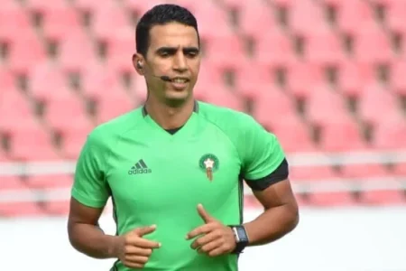 جلال جيد حكما لديربي الدار البيضاء