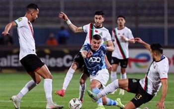 Photo of الكاف يعاقب الجيش الملكي بالويكلو على خلفية الأحداث التي رافقت مباراة العساكر و بيراميدز