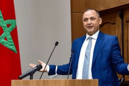 رياض مزور: الإدماج المحلي وتطوير المنظومات الصناعية يشكلان الدعامة الأساسية لازدهار القطاع الصناعي بالمملكة