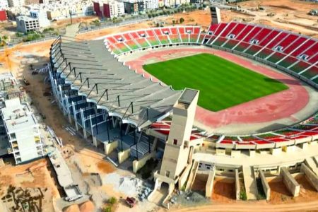 ملعب فاس مرشح لاحتضان وديتي الأسود أمام تونس وبنين