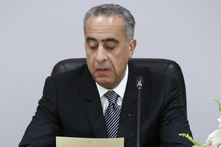 الحموشي يُشرف على تسليم أوسمة ملكية لـ 353 شرطياً وشرطية نشطاء ومتقاعدين بالمعهد الملكي للشرطة