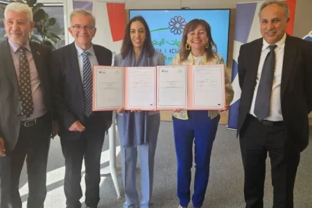 توقيع مذكرة تفاهم بين جمعية جهات المغرب والوكالة الفرنسية للتنمية