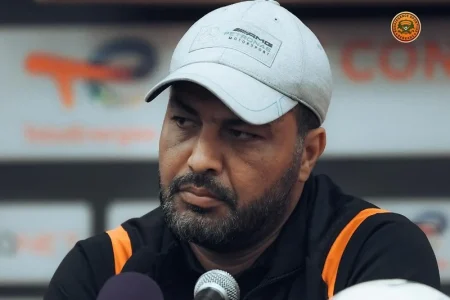 الشعباني:” الفوز بهدفين لصفر نتيجة ملغومة و سندافع عن حظوظنا حتى آخر رمق في مباراة الإياب
