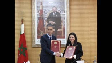 Photo of توقيع اتفاقية إطار بشأن الشراكة والتعاون من أجل تطوير الحكومة الإلكترونية وتعميم استخدام ميزات الهوية الرقمية