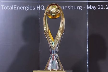 الكاف يزيل رسميا الستار عن الشكل الجديد لمجسم دوري أبطال إفريقيا 
