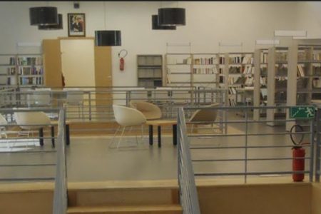 المكتبات الجامعية تحتضر… ومن المسؤول عن “اغتيال” المعرفة ؟