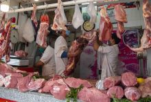 Photo of الطلب المرتفع يلهب أسعار اللحوم قبيل عيد الأضحى بالمغرب