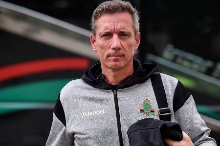سانتوس يشكو غموض موعد ربع النهائي بعد فوز مستحق للجيش