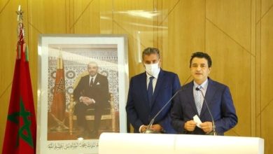 Photo of عبد الصمد عرشان يعد بإعادة رفع العلم المغربي في المحافل الدولية