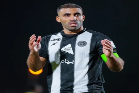 ايت منا : حمد الله تقاتل باش يكون معانا فالمونديال ولكن لقا مشكل مع فرقتو