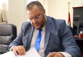 Photo of صمت بـ 100 مليون… والشرقاوي يفجّر الغضب من قلب طنجة