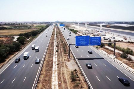 مسؤولون أفارقة يشيدون بدور المغرب كقاطرة للربط القاري والنهوض بالبنية التحتية في إفريقيا