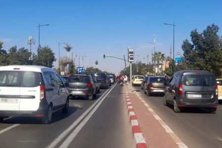 نظام مراقبة السرعة الجديد يدخل حيز التنفيذ لتعزيز السلامة الطرقية