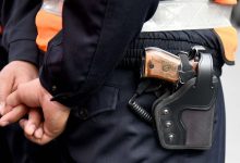 Photo of بعد مقاومة عنيفة وتهديد بالحجارة.. شرطي بالقنيطرة يُطلق النار لتحييد شقيقين في حالة سكر