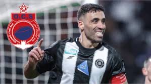 Photo of حمد الله يهنئ أولمبيك آسفي: “لحظة تاريخية تستحق الاحتفال”