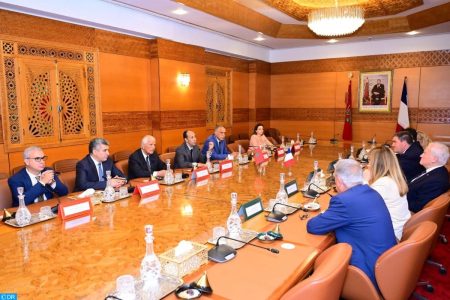 الرباط وباريس تُعزّزان الشراكة البرلمانية: دعم فرنسي متجدد لمغربية الصحراء ودعوة لانطلاقة جديدة