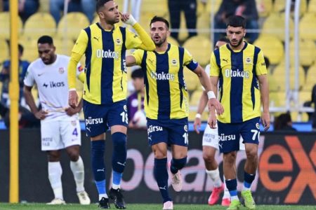 الهلال السعودي يُراقب النصيري كبديل محتمل لغيوكيريس