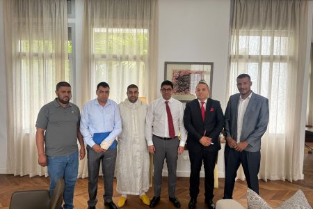 الوزير بنسعيد يلتقي ممثلي جمعيات مهرجان وادي زم وجمعية المعرض الوطني للسلالات الاصيلة بإقليم خريبكة وسطات