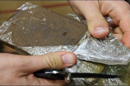 الدرك الملكي يوقف شبكة دولية ويحبط تهريب ‘شيرا’ من دار بوعزة