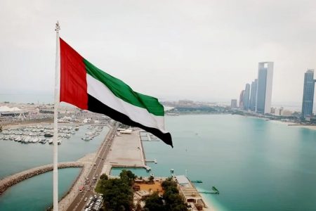 الاتحاد الأوروبي يشطب الإمارات من “قائمة غسل الأموال”