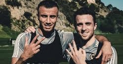 Photo of رومان سايس ينعي رحيل البرتغالي ” جوتا ” بهذه الطريقة