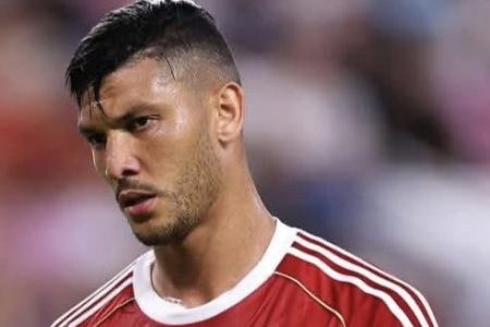 داري يرفض الرحيل عن الأهلي رغم توصله بعدة عروض