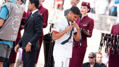 Photo of أشرف حكيمي يودع الموسم بتدوينة مؤثرة ويعد جماهير باريس بعودة أقوى.